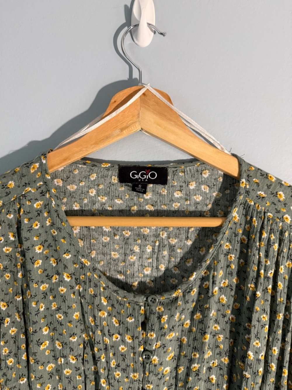 Olive Floral Button-Front Tie-Waist Dress - Picture 4 of 6